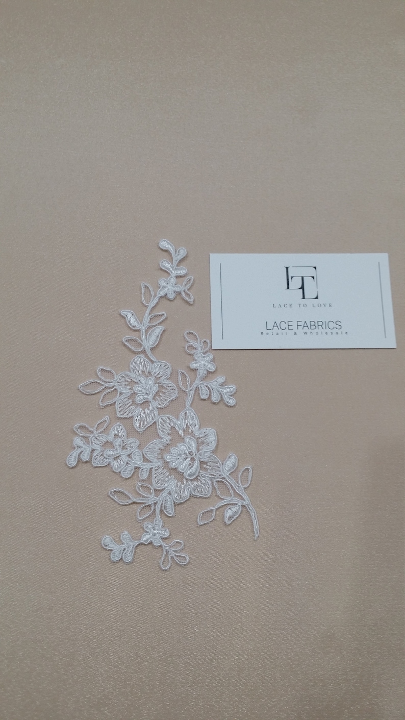 bridal applique French Chantilly lace applique White lace Applique M0068 Snow white Lace applique 3D lace
