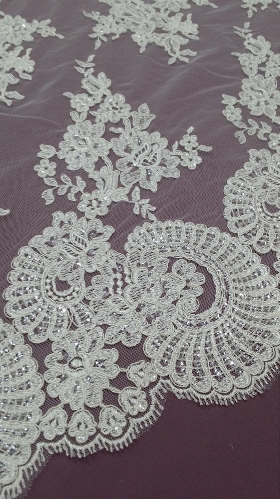 Tissu en dentelle Ivoire avec avec Ivoire des paillettes, Français dentelle, dentelle d’Alençon, mariée en dentelle, dentelle de mariage, Jarretière en dentelle, dentelle de perle, dentelle de paillettes, de perles EVS025CS 9672ae Tissu en dentelle Ivoire avec avec Ivoire des paillettes, Français dentelle, dentelle d’Alençon, mariée en dentelle, dentelle de mariage, Jarretière en dentelle, dentelle de perle, dentelle de paillettes, de perles EVS025CS 9672ae
