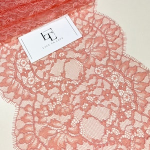 Acabamento em renda rosa, acabamento em renda rosa salmão, borda de renda francesa Chantilly, borda de renda recortada para casamento, renda floral em cílios por metro L29389