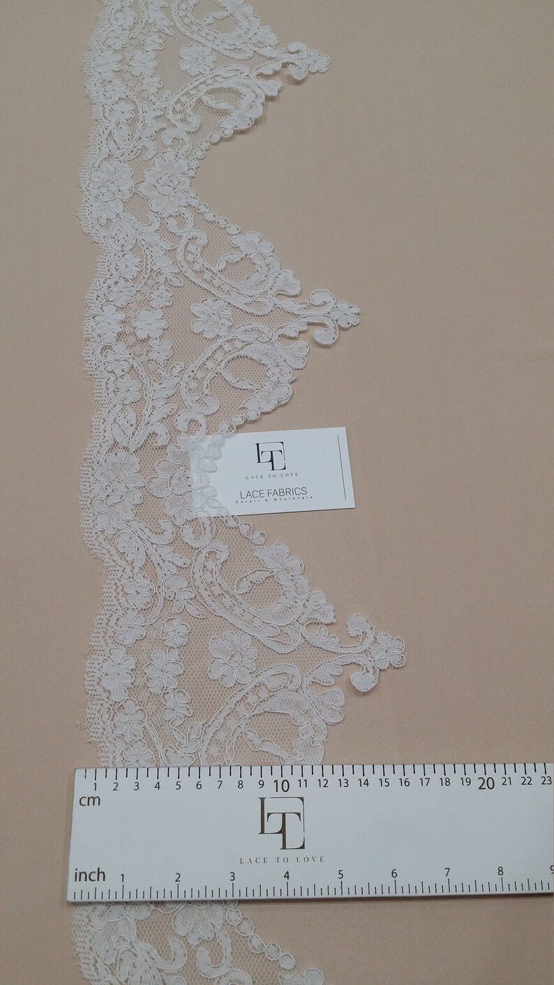 Ivory Lace Trimming by the yard, French Lace, Alencon Lace, Bridal Gown lace, Wedding Lace, White Lace, Veil lace, Garter lace EEV2107 imagem 6