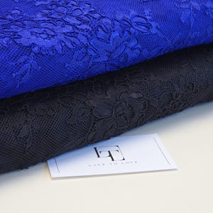 Tüllspitze mit Kordel, französische Chantilly Brauthochzeitsspitze, blau, schwarz gewellte Blumen Wimpern Schleierspitze, Meterware