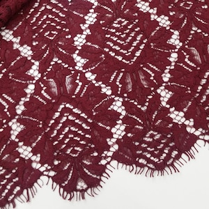 Bourgondische kantstof, kant van Frankrijk, borduurkant, wijnrood kant, bruiloftkant, avondjurkkant, lingeriekant, Alencon Lace LL98401