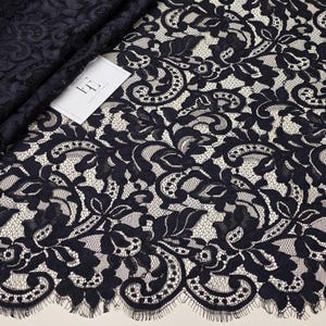 Tessuto in pizzo ciglia nero, pizzo chantilly francese, pizzo per velo da sposa, pizzo da sposa, pizzo per abiti da sera, pizzo per lingerie venduto al metro, EVS106V