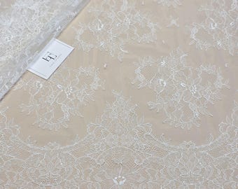 White lace fabric, French Chantilly bridal wedding cloth, off-white scalloped eyelash veil material, floral lingerie fabric WLK3004