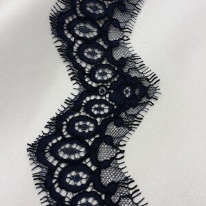 Blauw met zwart garen Alencon Lace Trimmen, Spaanse stijl, lingeriekant, avondkant trimmen L19211