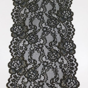 Schwarz-goldene Spitzenborte, französische Chantilly-Spitzenborte, gewellte Spitzenbordüre, blumige Dessous-Kurzwaren-Spitzenveredelung, J44611