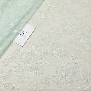 Tissu de dentelle vert clair, tissu de dentelle de chantilly française de couleur vert poussiéreux, matériel de dentelle de voile de mariage de mariée, vendu par mètre, WD2003