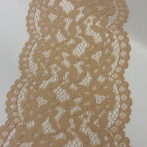 Poeder kant trim, Frans kant, Chantilly kant, bruidsjurk kant, bruiloft kant, beige kant, avondjurk kant, lingerie kant L58811