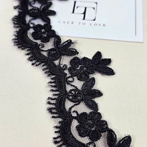 黒のレースの縁取り、繊細な刺繍レーストリム、メートル単位で販売、LL6761
