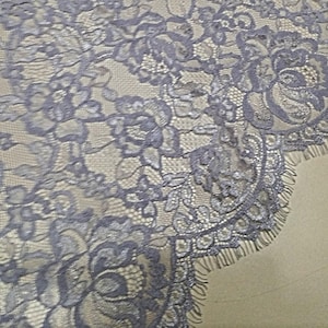 Tejido de encaje lila claro, encaje francés, encaje Chantilly, encaje de boda, encaje de novia, encaje para vestido de noche Tejido de encaje para lencería cortado a medida EVS113V