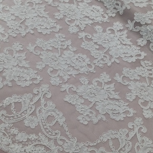 Ivory Spitzenstoff Meterware, französische Spitze, bestickte Spitze, Hochzeitsspitze, Brautspitze, weiße Spitze, Wäschespitze Alencon Spitze EVS006B