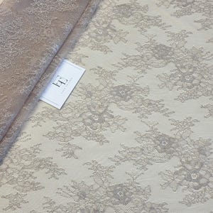 Tissu de dentelle gris, tissu de dentelle de Chantilly française de couleur grise, matériel de dentelle de voile de mariage de mariée, vendu par mètre, WD2005
