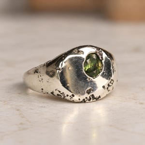 Sandcast Sterling Silver Signet Ring: Green Sapphire, Size 5.5