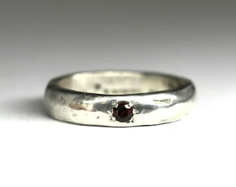 Reversable sancast stirling silver ring with garnet and rutilated quartz  size 7