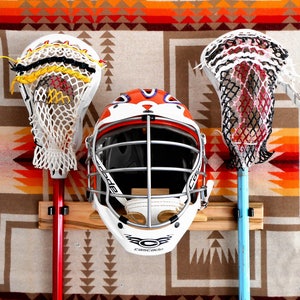 Lacrosse 2-stick & helmet display