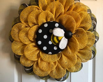 Bee Wreath: Weather Resistant Poly Burlap Door Decor