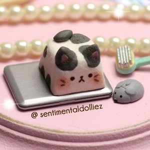 Gray and white Cat Artisan Keycap- Cute Kitty Keycap, Kawaii Keyboard Keycap- Cat Keycap for Mechanical Keyboard, desk accessories
