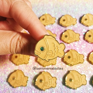 cute japanese food pins, foodie enamel pin, taiyaki fish pin, japanese fish pin, taiyaki enamel pin, mini enamel pins, small pins