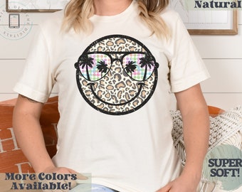 Retro Smiley Face Tshirt, Trendy Smiley Face Tee, Womens Retro Shirt, Gift for her, Smiley Leopard Tee, Leopard Happy Face Tee