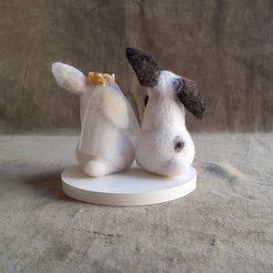 Wedding Cake Topper Love bunnies image 3