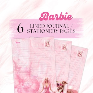 Op de afbeelding: Zes roze gelinieerde journalpagina's met een Barbie-thema. De pagina's hebben een roze en witte marmerachtergrond met een roze bel en een Barbiepop erin. De pagina's hebben ook een roze stempel met een Barbiepopbeeld in de rechterbovenhoek. De tekst "Datum:" staat bovenaan de pagina.