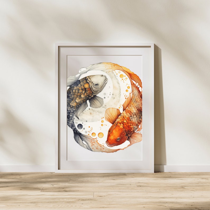 Op de afbeelding: Een aquarel schilderij van twee koi vissen die in een cirkel zwemmen, een is zwart-wit en de andere is oranje-wit. De vissen zwemmen in een yin yang symbool.