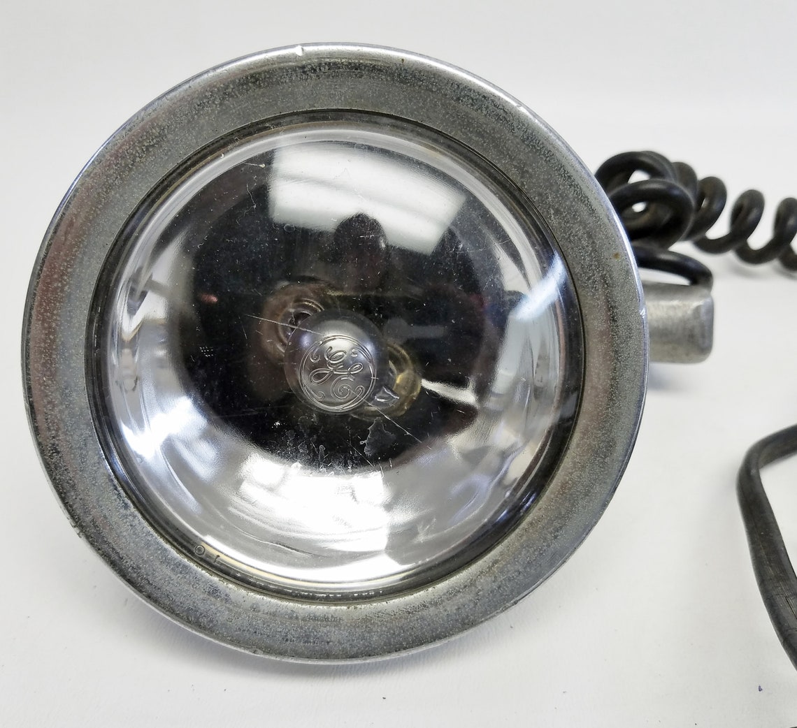 POLICE SPOTLIGHT Vintage 50's Spotlight With Cord and Handle Car