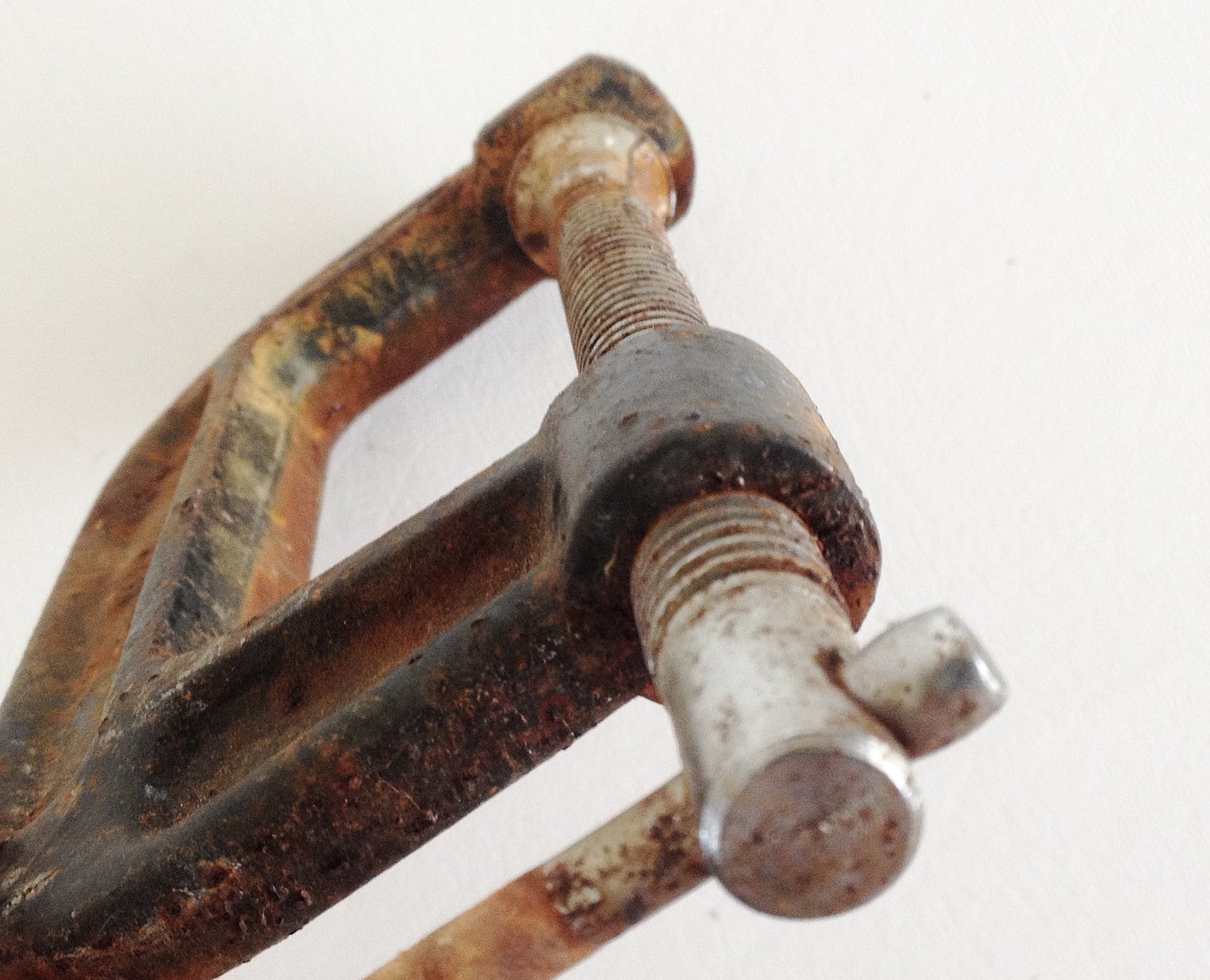 Clamp Vintage Metal C Clamp Rusty Old Clamp Vintage Screw Down Clamp