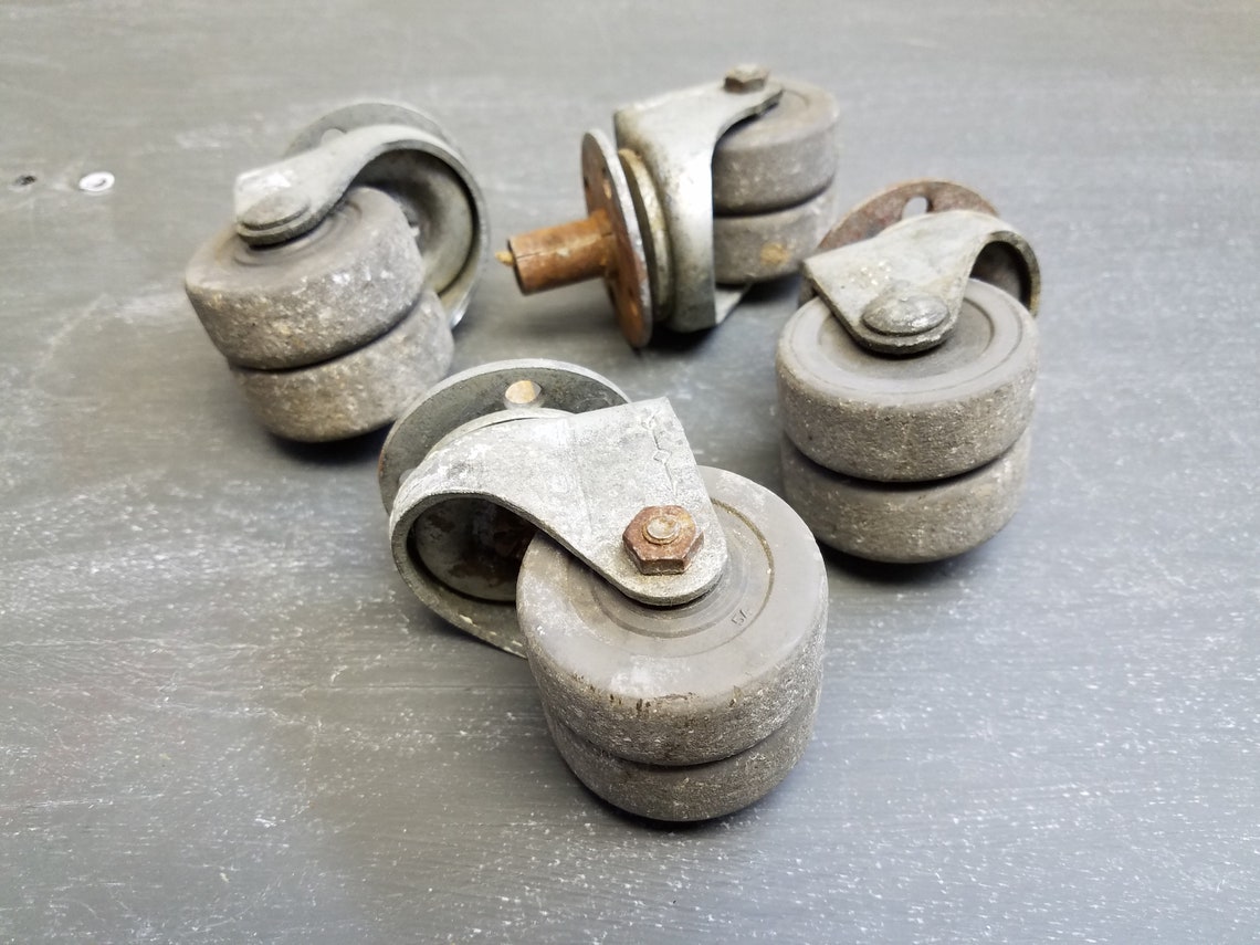 FURNITURE WHEELS Set of Four Vintage Metal Wheels Four Old Etsy