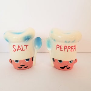 SALT & PEPPER SHAKERS  - Vintage Chef Salt and Pepper Shakers - Vintage Kitchen Decor - Chef&#39;s Gift - Italian Chef - Party Favor - Gift