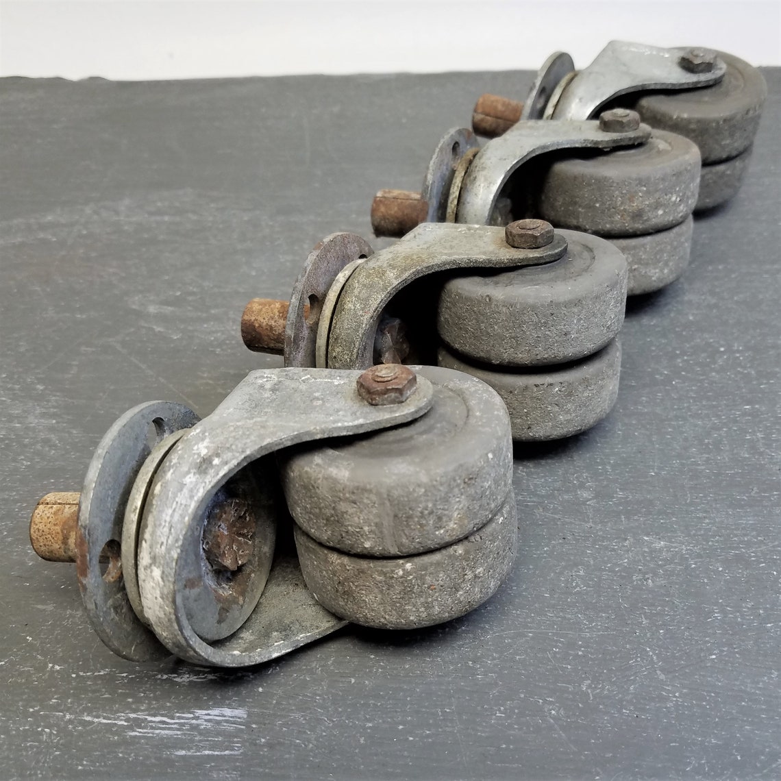 FURNITURE WHEELS Set of Four Vintage Metal Wheels Four Old Etsy