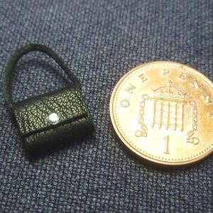 1/24th Scale Leather Handbag for Dolls House