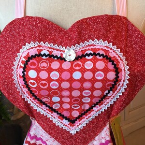 Women's Valentine Apron, Pink, Red, White, Black, Scalloped Hem, Heart Pocket and Bodice, Reversible, The Julie image 9