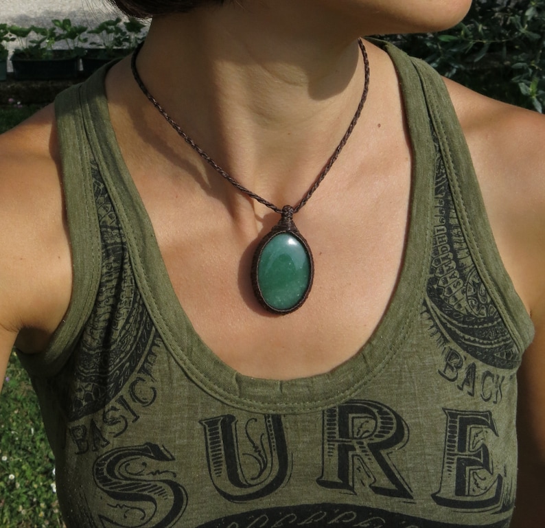 success and personal growth Gem therapy good luck Goa Top quality Green Aventurine in handmade Micro-macrame necklace Healing stone