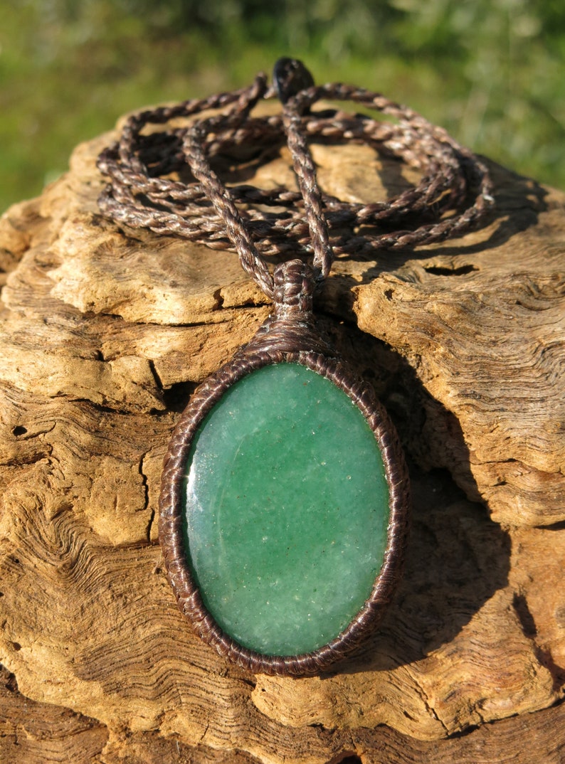 success and personal growth Gem therapy good luck Goa Top quality Green Aventurine in handmade Micro-macrame necklace Healing stone