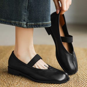 Handmade Black Leather Tabi Flats for Women,Women&#39;s Leather Black Tabi Shoes,Tabi Shoes Fit For Women&#39;s Wedding Shoes,Split-toe Ballet Shoes