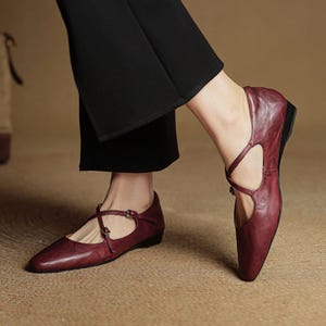 Low Heel Red Retro Mary Jane,Soft and Comfortable Flat,Leather Cross Straps Buckle Mary Jane,Elegant Mary Jane Shoe,Handmade Red Ballet Shoe