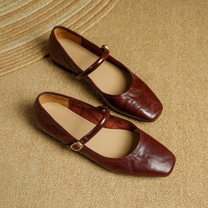 Women Classic Red Leather Mary Jane,Handmade Vintage Shoe,Women Everyday Buckle Mary Janes,Red Retro Mary Jane Flats,Casual Comfortable Shoe