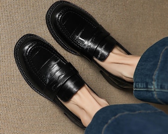 Mocasines negros retro planos, zapatos de oficina, mocasines negros de cuero para mujer, zapatos negros descalzos, planos hechos a mano, mocasines plegables cómodos para mujer