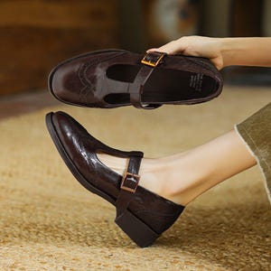 Retro Style Brown Leather Mary Jane,Handmade Vintage Mary Jane,Brown Flat Shoes,Round Toe T-strap Shoes,Black Mary Janes,Everyday Mary Janes