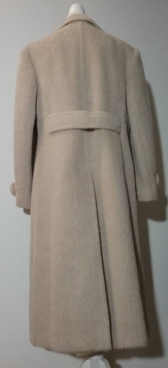 Lama coat made in England. - image 3