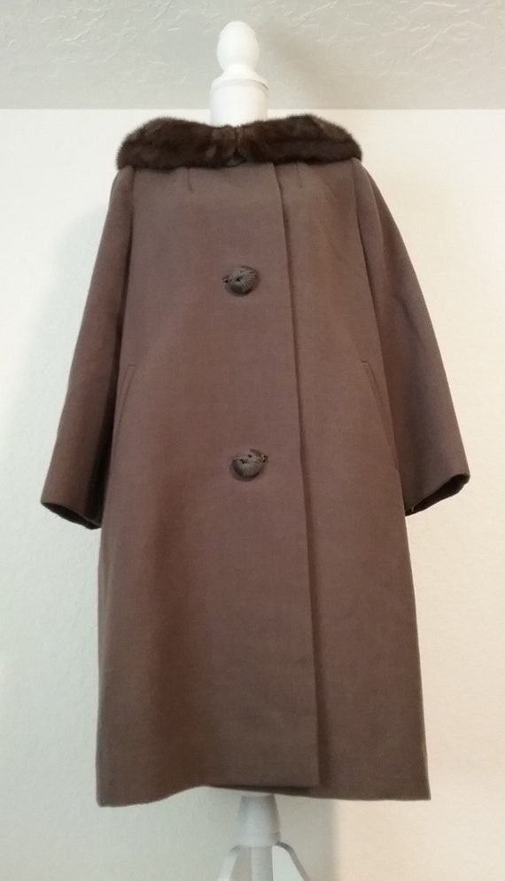 Vintage 1950s 1960s swing coat with mink collar, Y