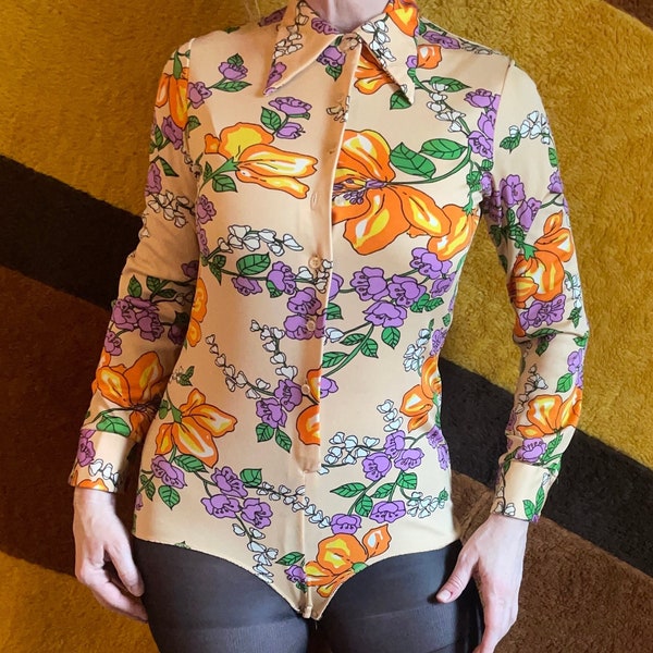 vtg 70s psychedelic floral bodysuit long sleeve collared unitard layered look undershirt bright funky mod hippie kitschy retro spring romper