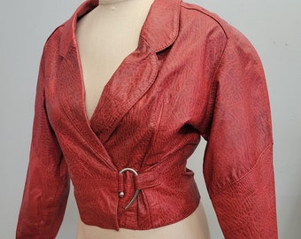 vtg 80s RED LEATHER CROPPED Jacket // vintage snakeskin crocodile black & red deep plunge v neck art deco buckle bomber biker babe Madonna