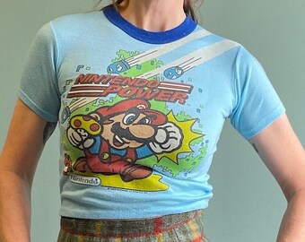 Vintage 1980s SUPER MARIO brothers bros Baby Tee Womens xs youth Crop Top / 80s Paper Thin nes Nintendo Shirt / Vintage Game Graphic