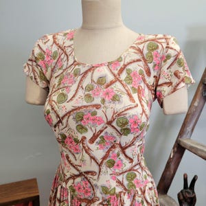 vtg 40s FLORAL RAYON JERSEY Dress // vintage womens small slinky tree branch novelty print pink flowers nature dress cherry blossom spring