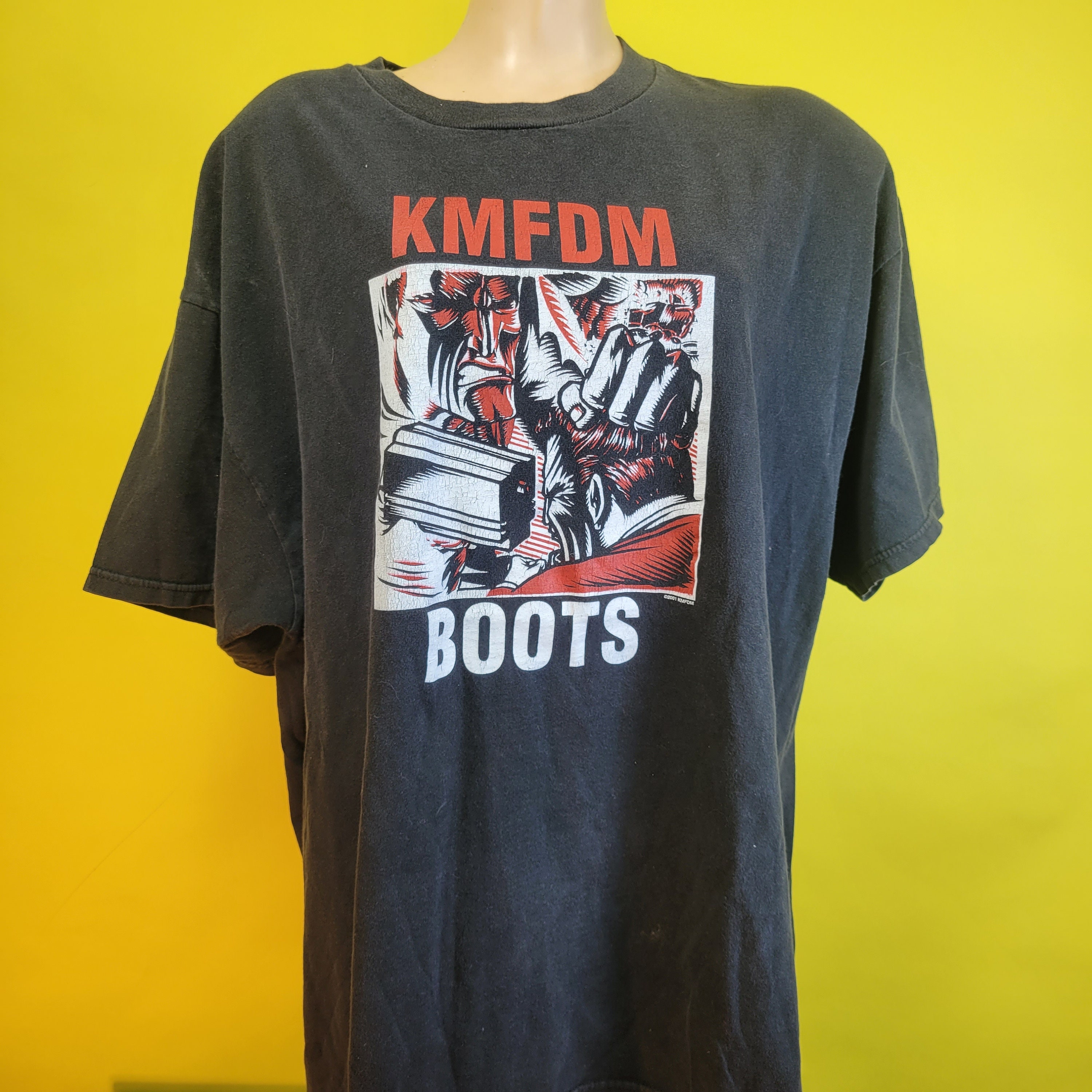 Vintage 90s 00s KMFDM Goth Industrial Punk BOOTS Tshirt 2001 Vintage 90s 00s KMFDM Goth Industrial Punk BOOTS Tshirt 2001