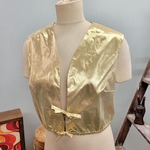 vtg 70s GOLD METALLIC VEST / vintage shiny metal spring fashion funky accessories tinsel sparkle retro fancy lurex metallic disco crop top