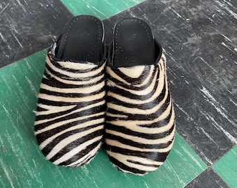 Vintage 90s Zebra Clogs / Animal Print Platform Shoes / Sanitas Chunky Boots / 90s Club Kid