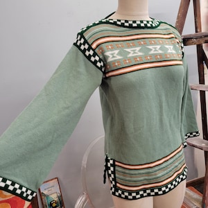 vtg 70s FLARE SLEEVE SWEATER // vintage donnkenny womens large pattarned nordic checkered green spring funky knit top angel sleeves hippie